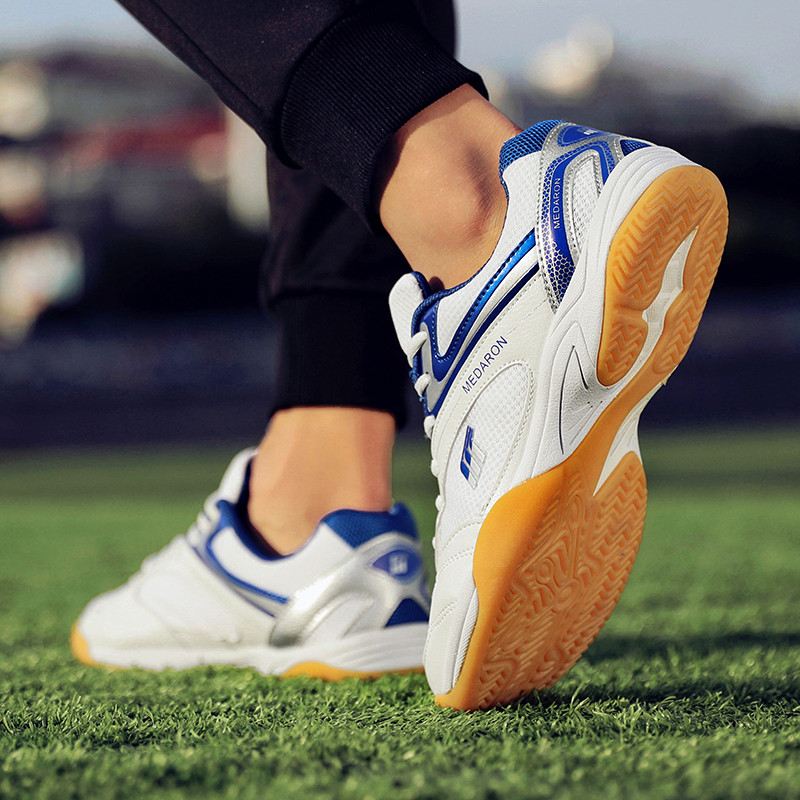Männer Tischtennis Schuhe Trai – Badminton Vector Bewertung und Preis