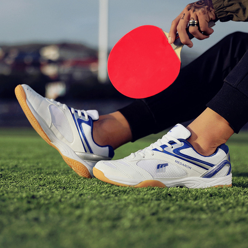 Männer Tischtennis Schuhe Trai – Badminton Vector Bewertung und Preis